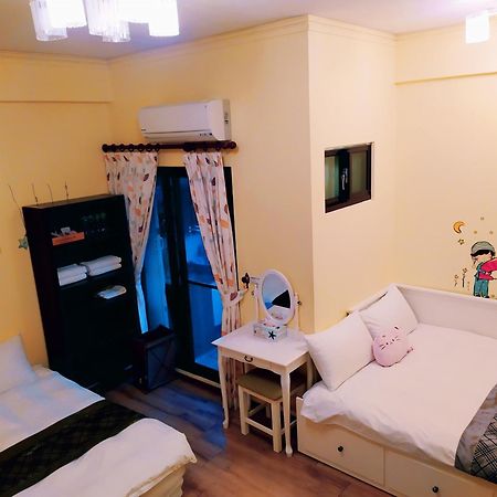 Birds Flower B&B Уцзе Номер фото