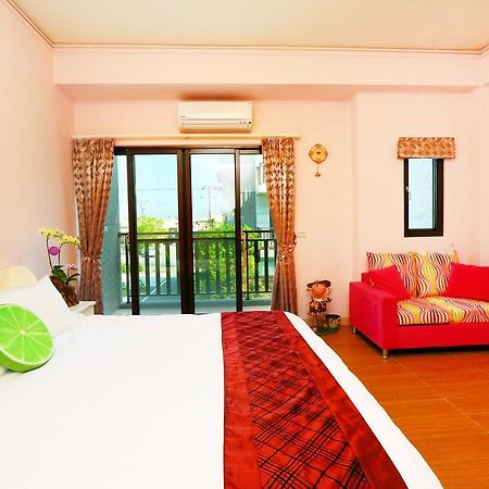 Birds Flower B&B Уцзе Экстерьер фото