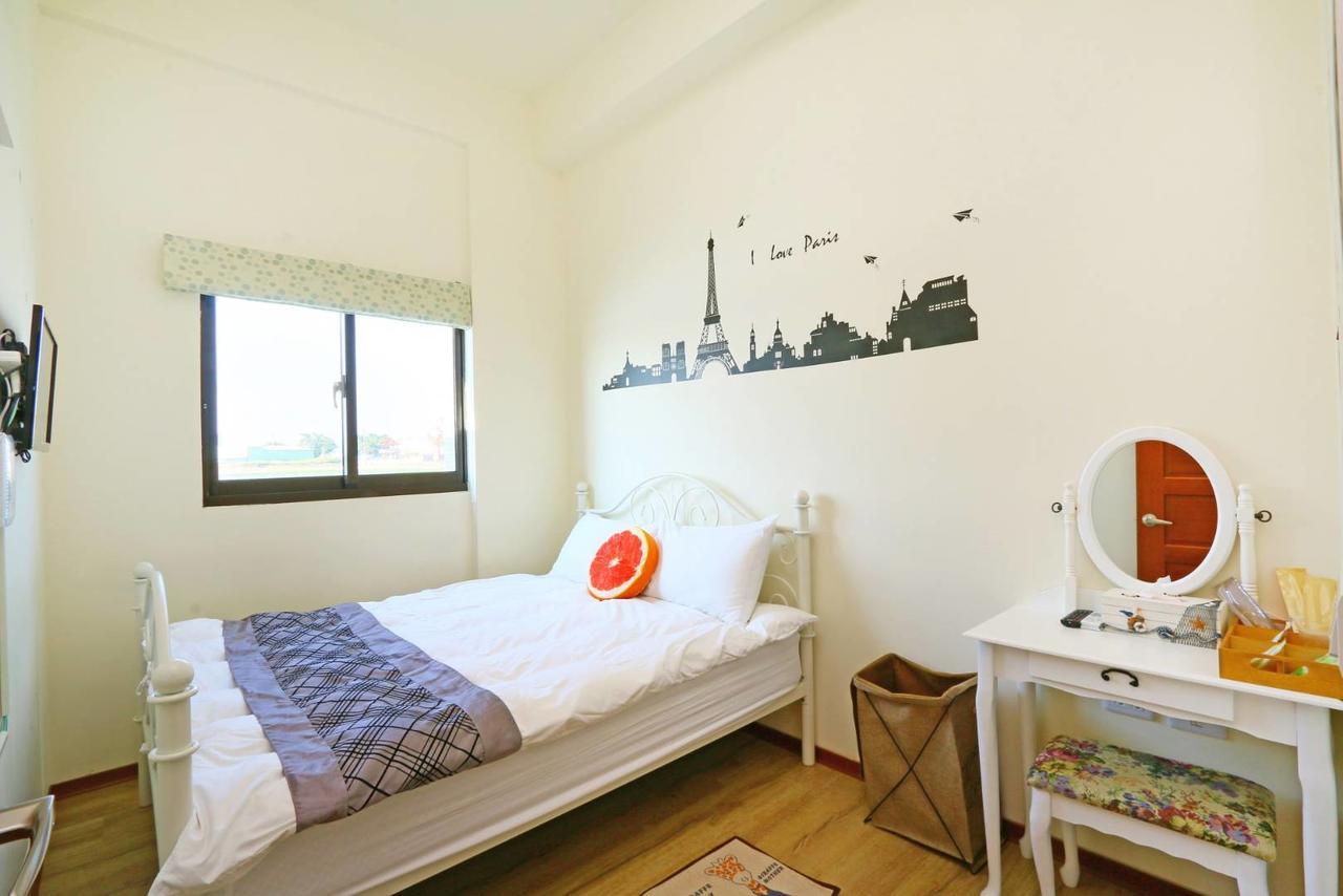 Birds Flower B&B Уцзе Экстерьер фото